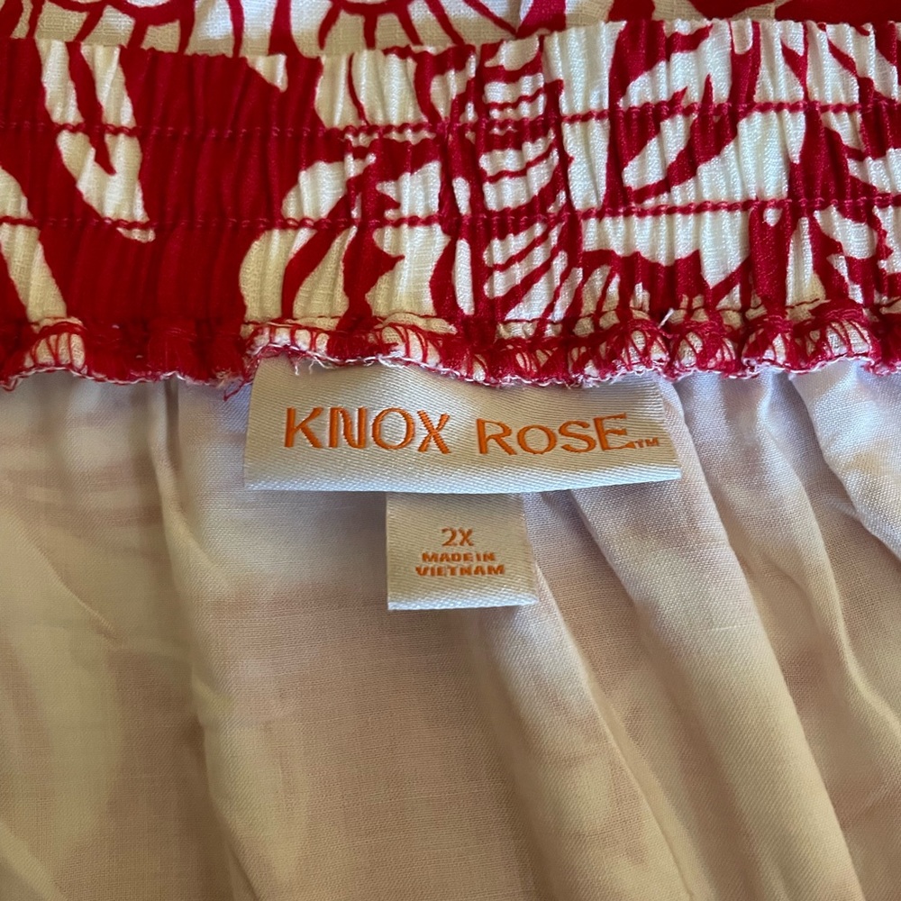 Knox Rose Women's Size 2X Red & White Floral Skirt - Picture 8 of 13